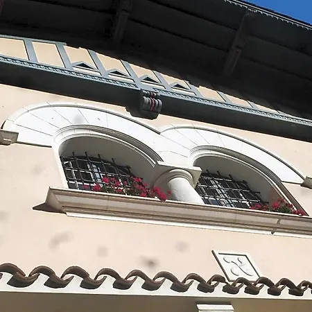 Bed & Breakfast La Croix Basque