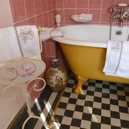 La Croix Basque 住宿加早餐酒店