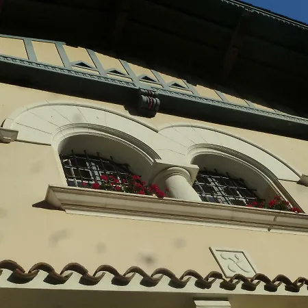 La Croix Basque 住宿加早餐酒店