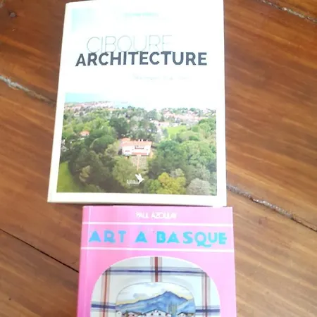 La Croix Basque * Ciboure