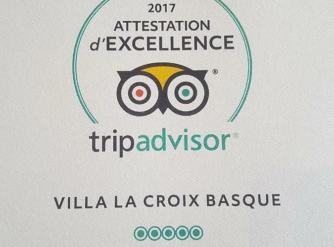 La Croix Basque Bed & Breakfast